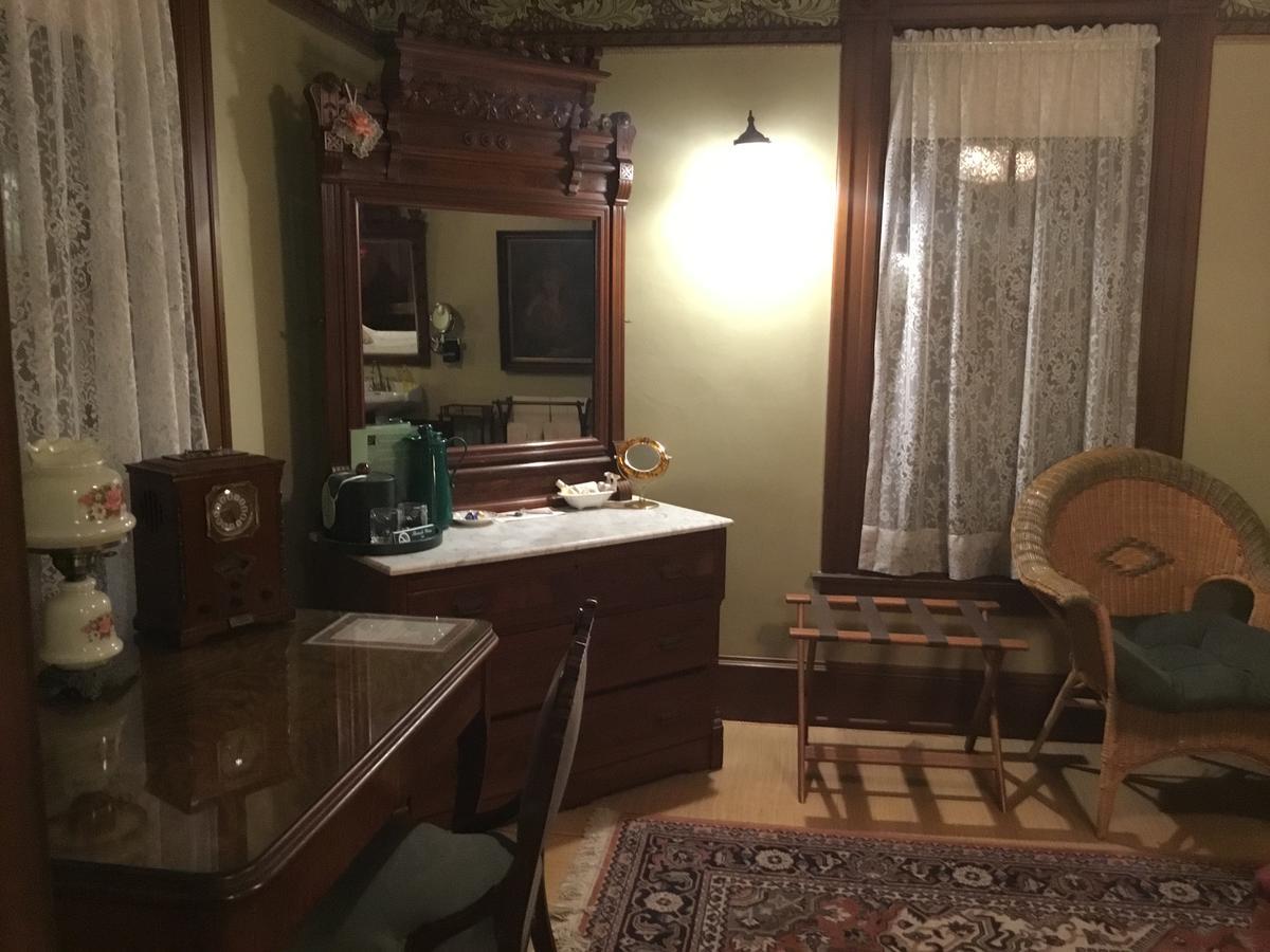 Allen House Inn Amherst Kültér fotó