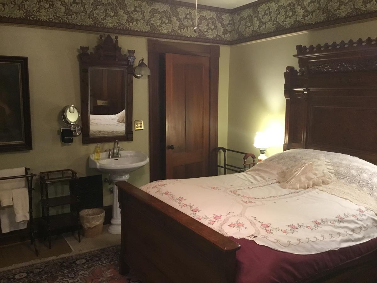 Allen House Inn Amherst Kültér fotó