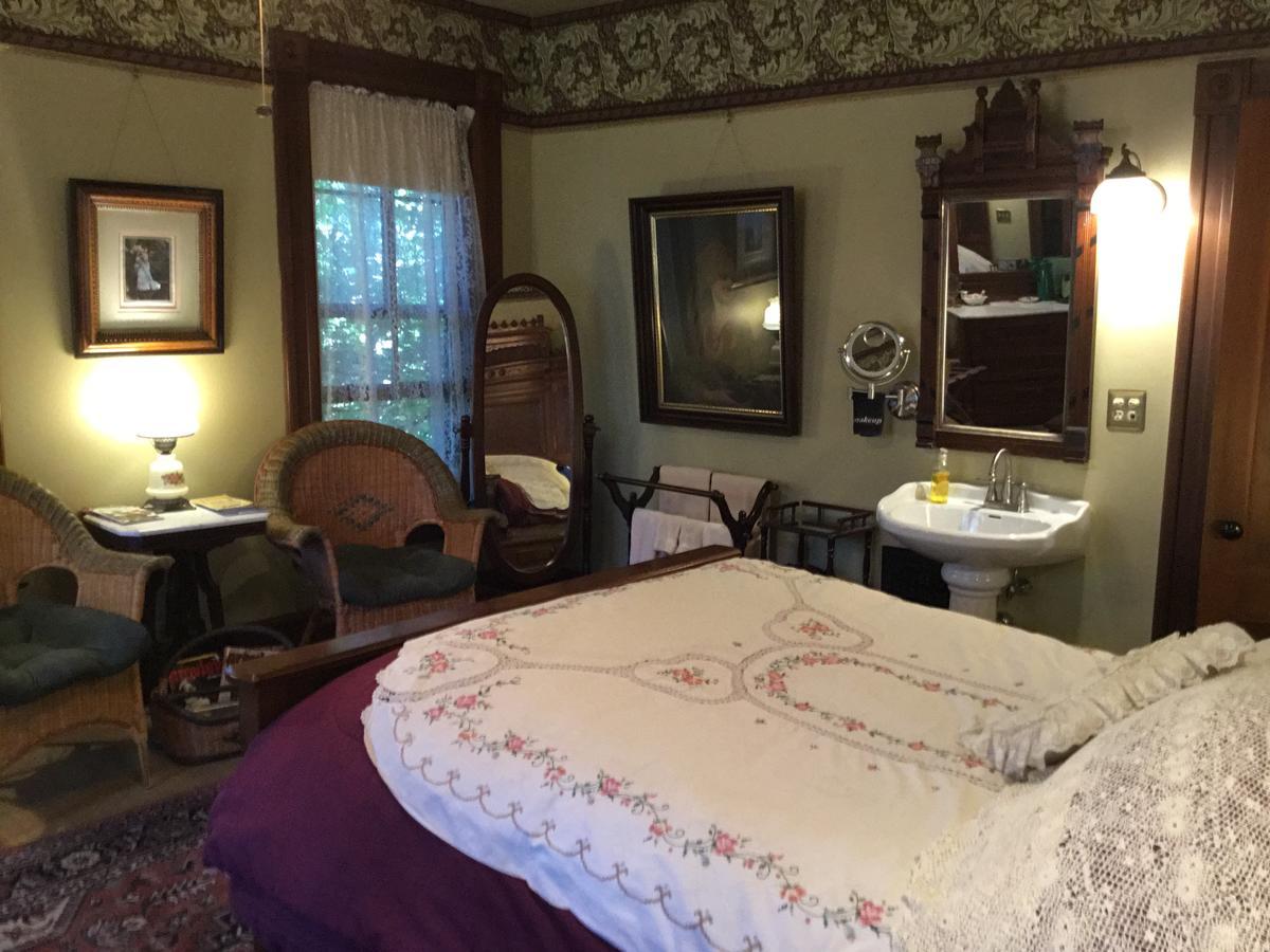 Allen House Inn Amherst Kültér fotó